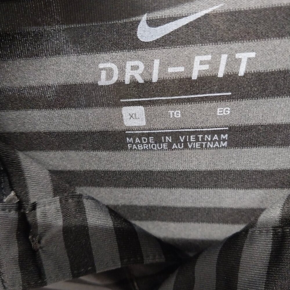 3125 Size XL Nike Golf Dri-Fit Polo Shirt in Black and Grey - Picture 6 of 7